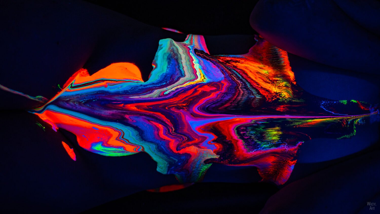 Read more about the article UV body pouring