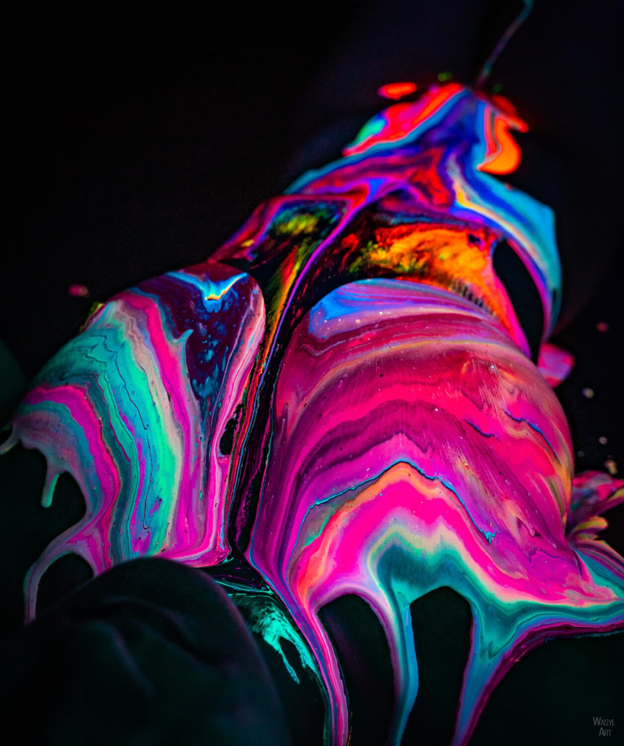 Read more about the article UV body pouring