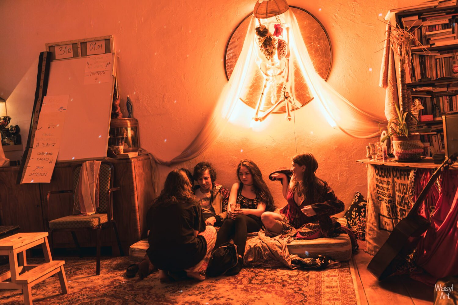 Read more about the article Sylwester ’24 z FRUŃ i Stacją Spacją